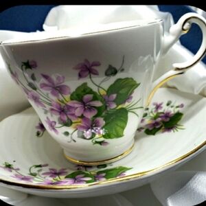Free with $50 purchase-Vintage Regency English China teacup/saucer